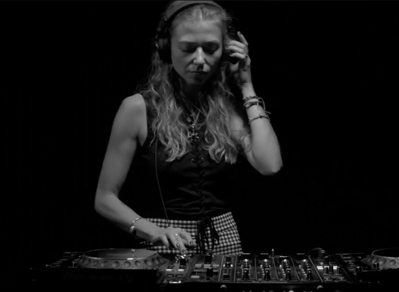 Event Artwork von FLINTA* DJ Workshop: Digital & Vinyl Basics